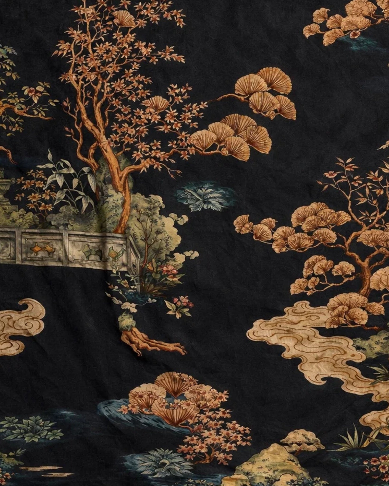 Tailory black and gold floral fabric detail