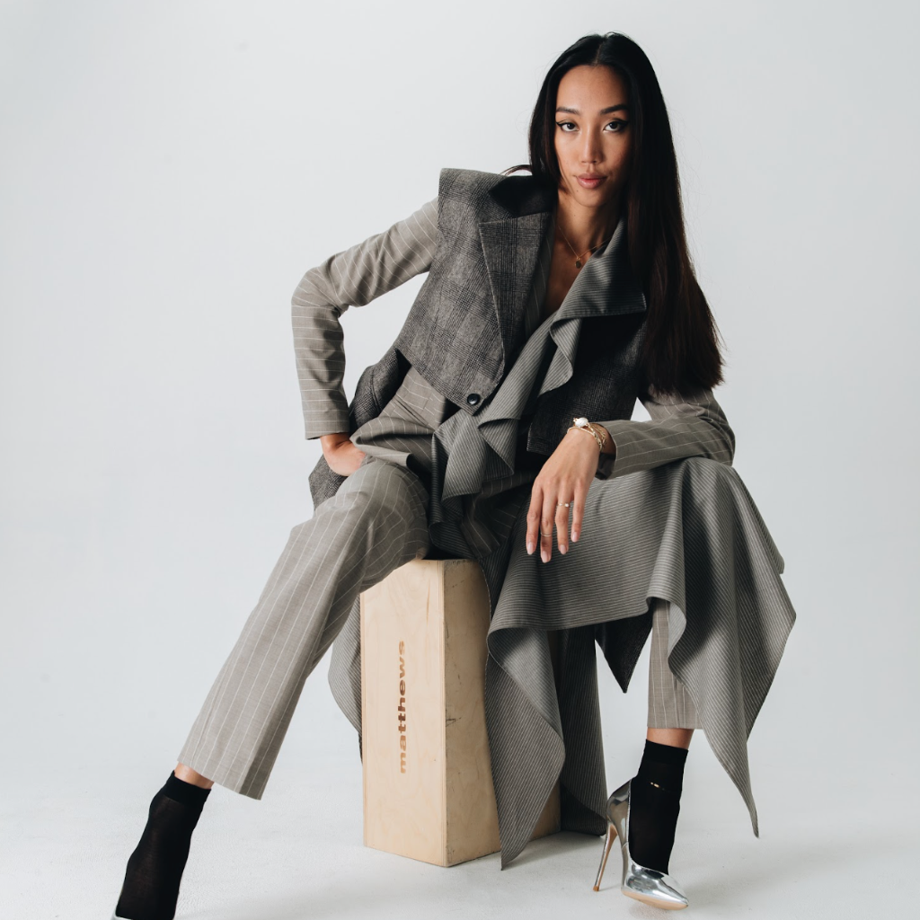 trousers and blazer model pic